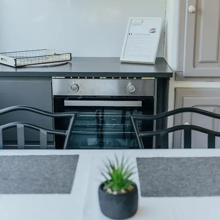 Apartment Welcs 201 Emp Con Terraza Roses
